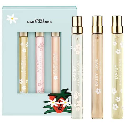 daisy marc jacobs handbag size